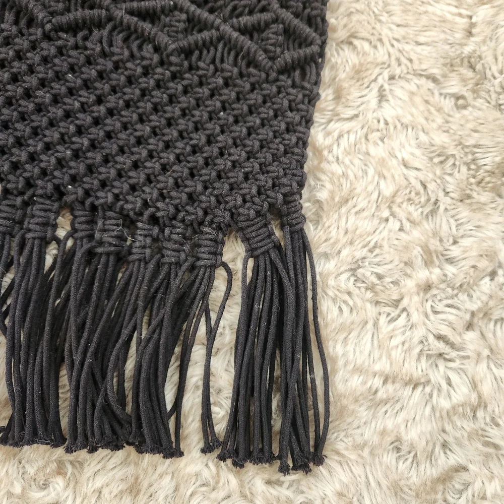 Danielle Nicole Macrame Crochet‎ Crossbody Bag Black With Wood Handles